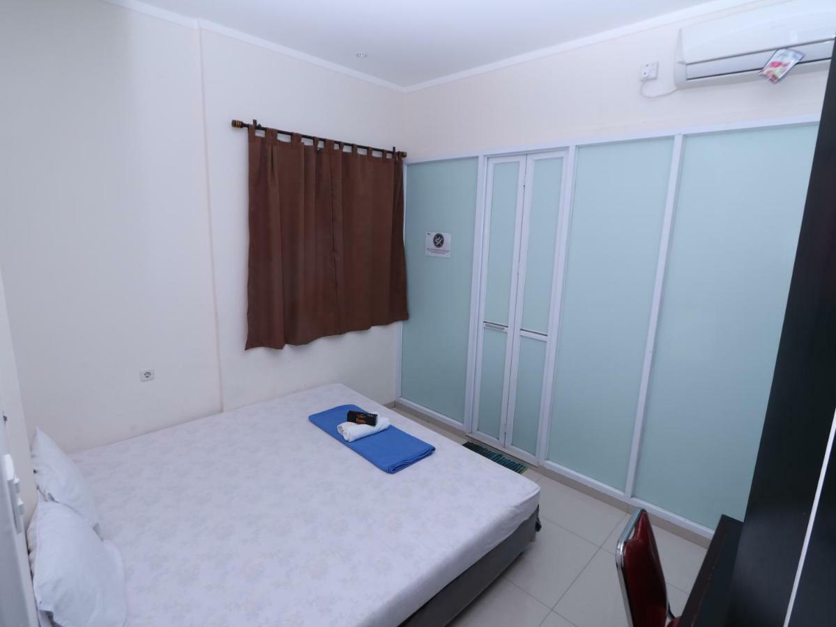 Hotel Kamar Keluarga Tanah Abang Jakarta Exterior foto